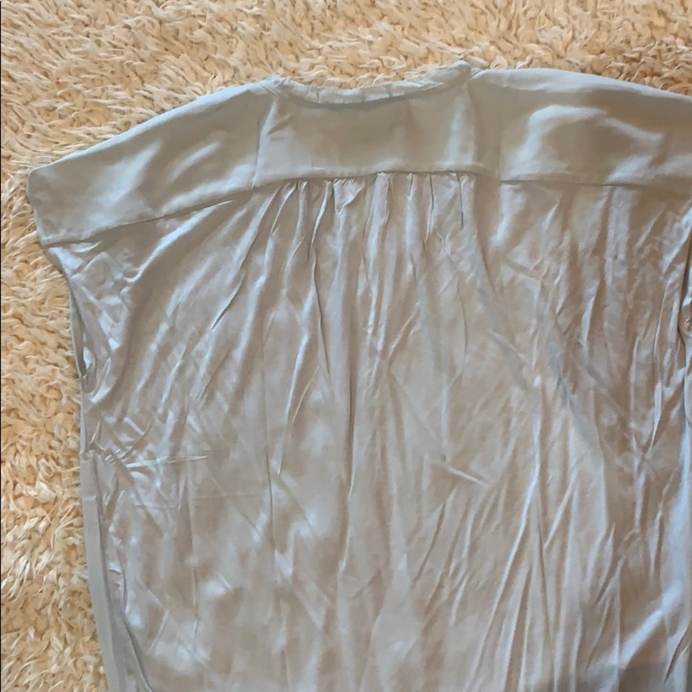 Shirt - Picture 3 of 4